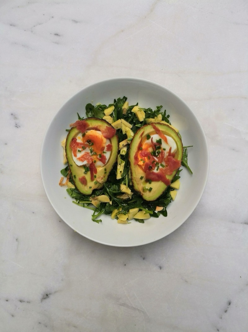 Avocado with Grilled Bacon